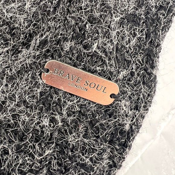 EUC Brave Soul Crew Neck Sweater - Picture 7 of 10